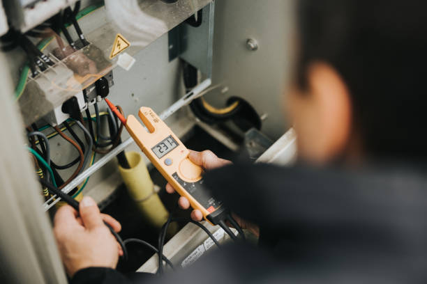 Best Circuit Breaker Repair  in Huron, SD
